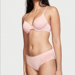 Victoria’s‎ Secret panties
